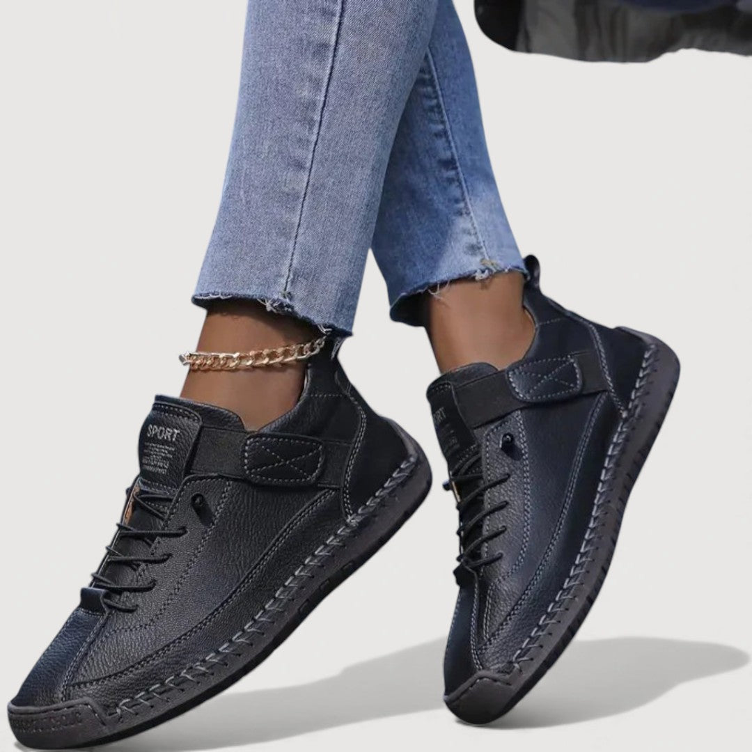 Black / 15