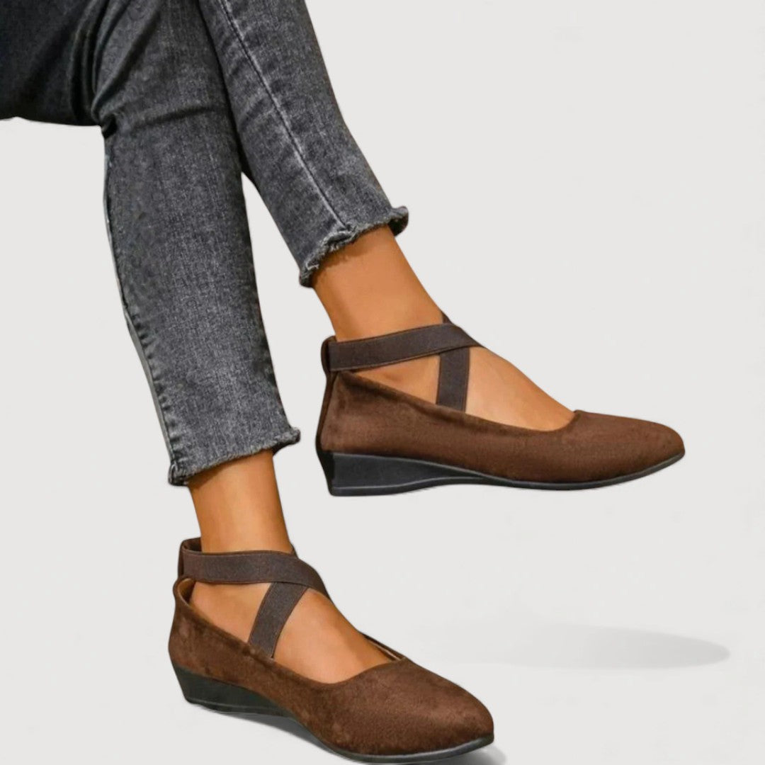 Brown / 10