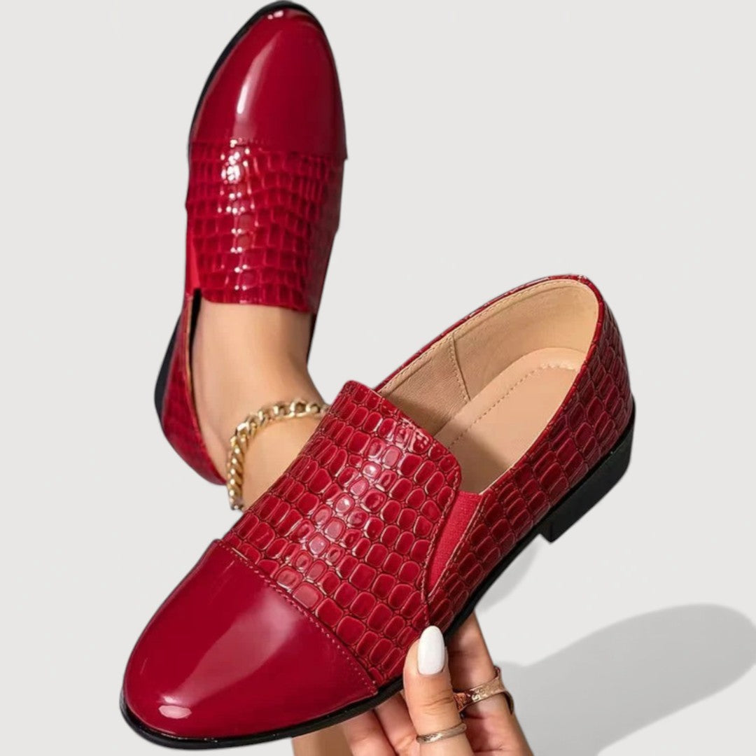 Red / 9