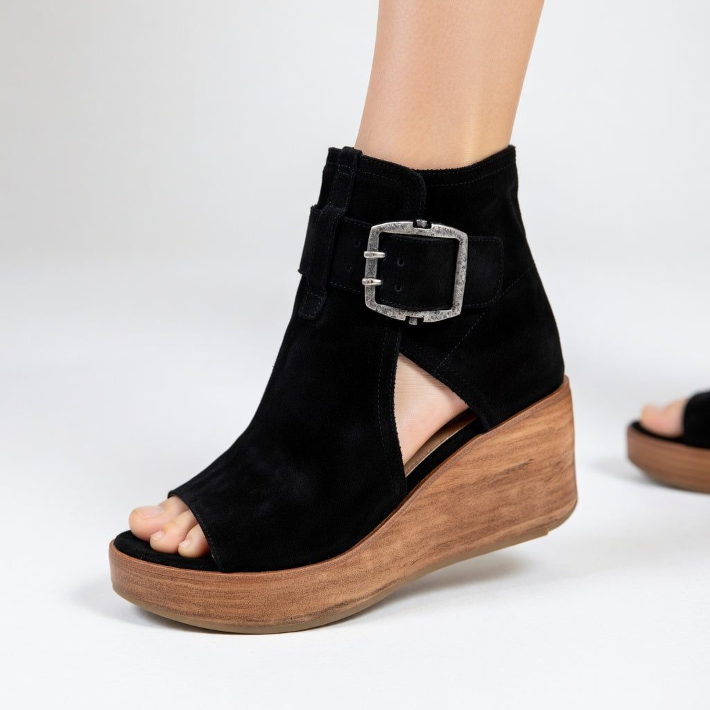 Black / 43